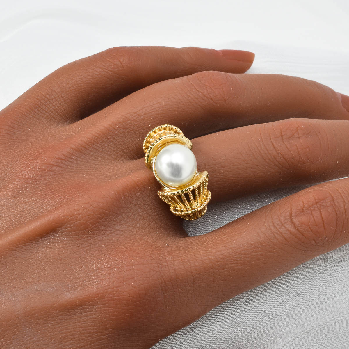 Vintage Jewelry Gold Hollow-Out Pearl Jewelry Four-Piece Set