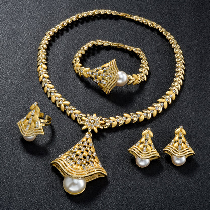 Jewelry 18k Gold-Plated Leaf Necklace